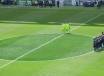 Minuto di raccoglimento in campo