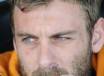 Il giallorosso Daniele De Rossi rimasto ieri in tribuna