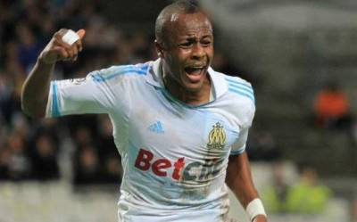 Il ghanese Ayew esulta per il gol vittoria