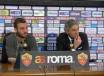 Daniele De Rossi in conferenza per annunciare il rinnovo