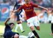 Miralem Pjanic con la maglia giallorossa