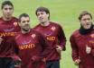 La As Roma in allenamento a Trigoria