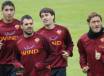 La As Roma in allenamento a Trigoria