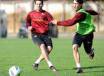 Fernando Gago in allenamento insieme a Bojan (Getty Images)