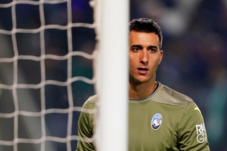 Doppia sfida alla Roma, erede nerazzurro: firma low cost