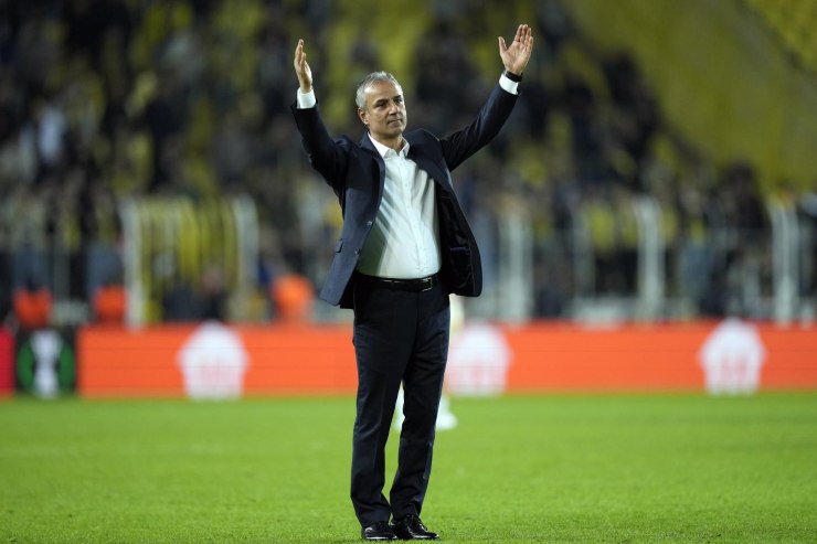 Nuova panchina per Mourinho: dipende dai giallorossi