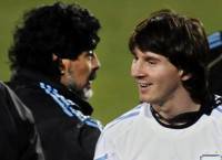Diego Armando Maradona e Lionel Messi