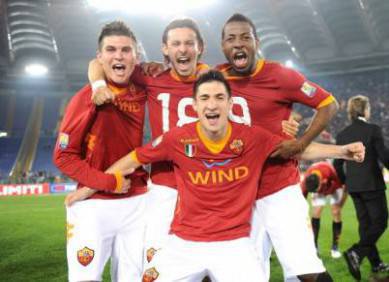 La As Roma Primavera festeggia la vittoria di ieri sera nella finale di Coppa Italia