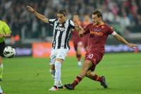 Caceres contro Totti