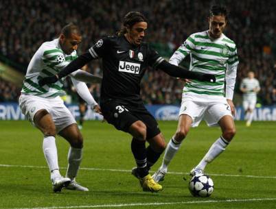 Alessandro Matri in azione contro il Glasgow