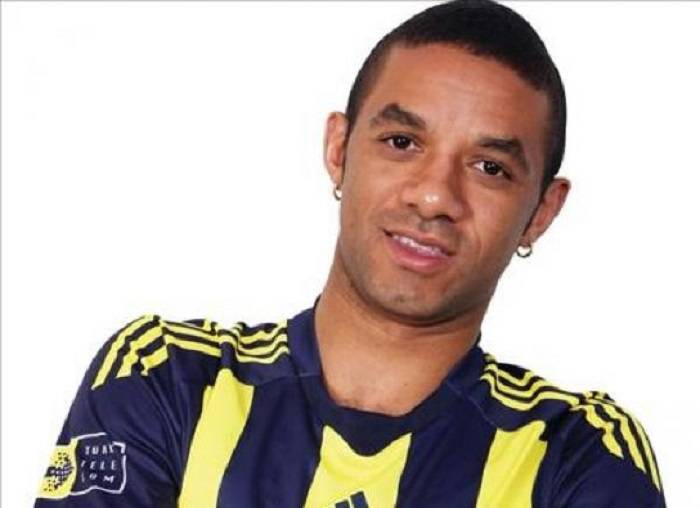 Il centrocampista del Fenerbahce Cristian