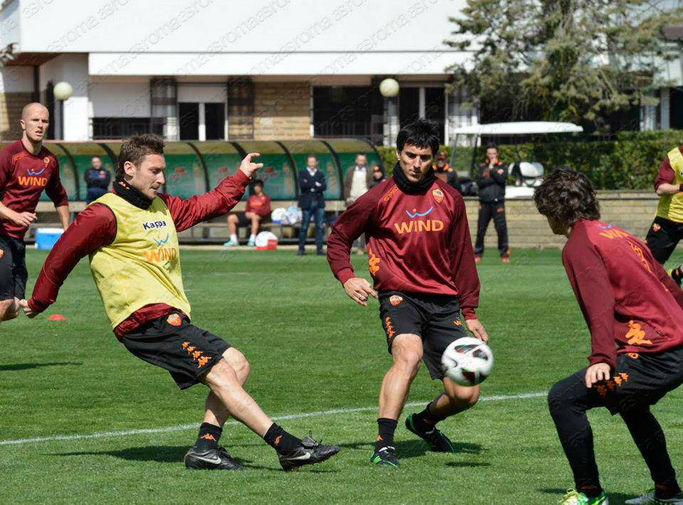 La As Roma in allenamento