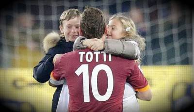 Francesco Totti con i suoi figli Cristian e Chanel