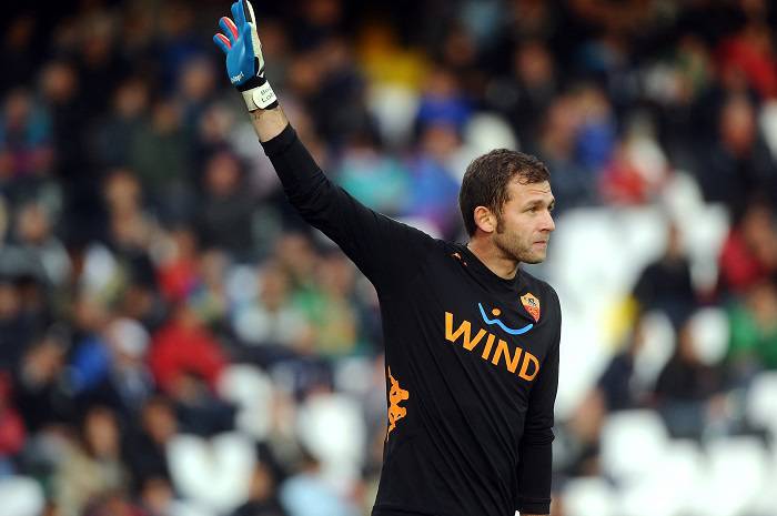 Il portiere della Roma Bogdan Lobont (Getty Images)