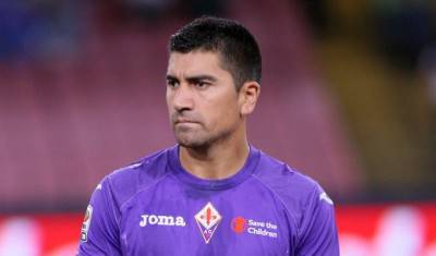 Il centrocampista cileno David Pizarro