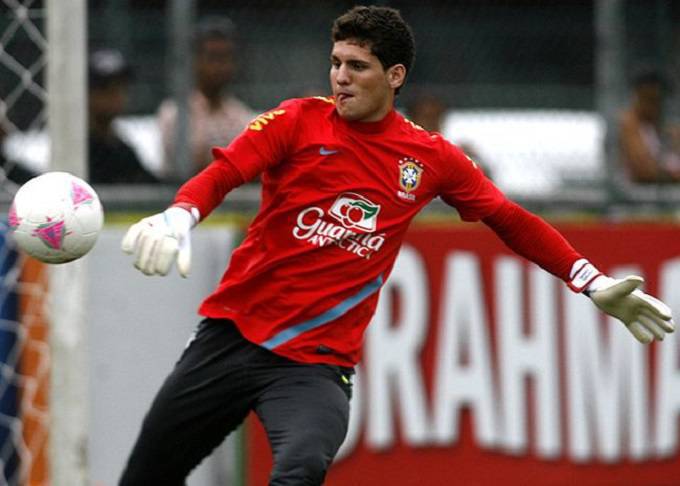 Il portiere del Santos Rafael Cabral Barbosa