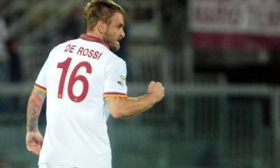 Il centrocampista giallorosso Daniele De Rossi