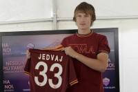 Jedvaj