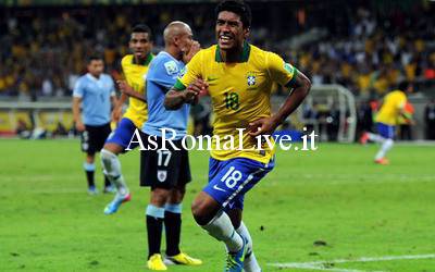 Paulinho con la Seleçao