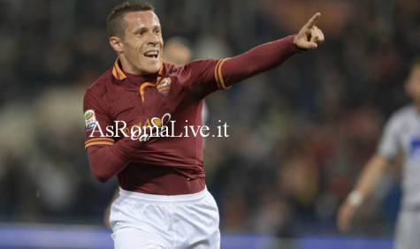 Rodrigo Taddei in gol 