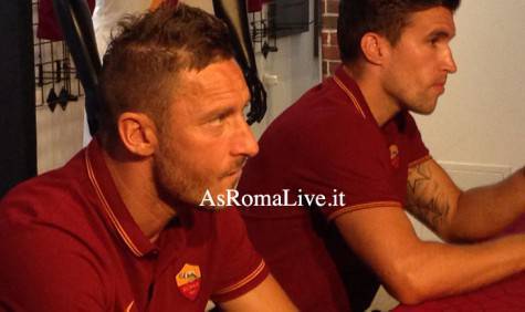 As Roma Tour Usa Presentazione Maglia Totti Strootman