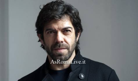 Pierfrancesco Favino