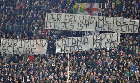 Striscione razzista tifosi Juventus