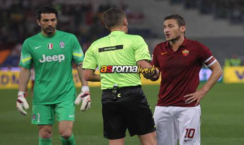 Roma-Juventus Totti