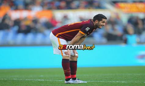 Manolas