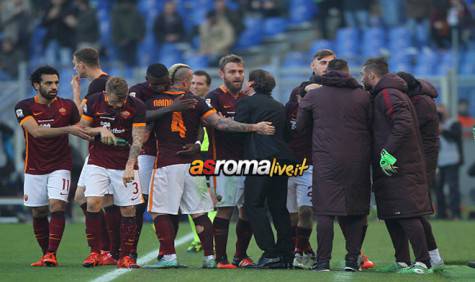 Roma-Genoa esultanza squadra