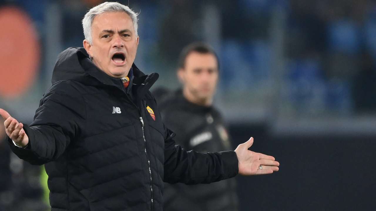 Roma Cadiz Calciomercato Fazio