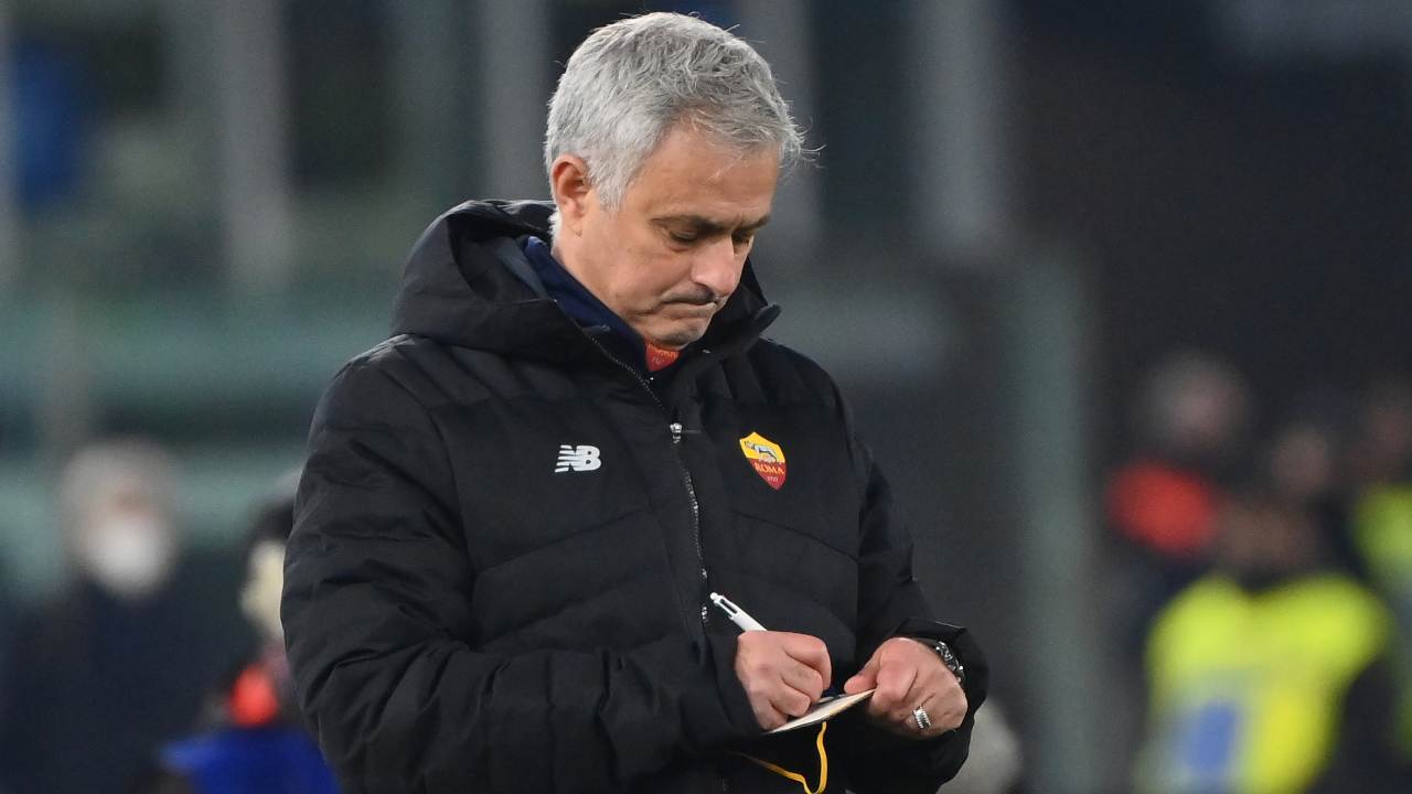 Mourinho Herrera Calciomercato Roma Psg