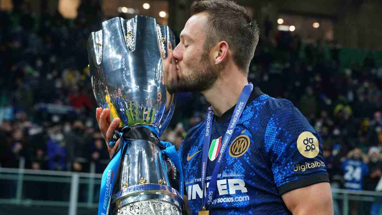 Calciomercato Roma De Vrij Inter