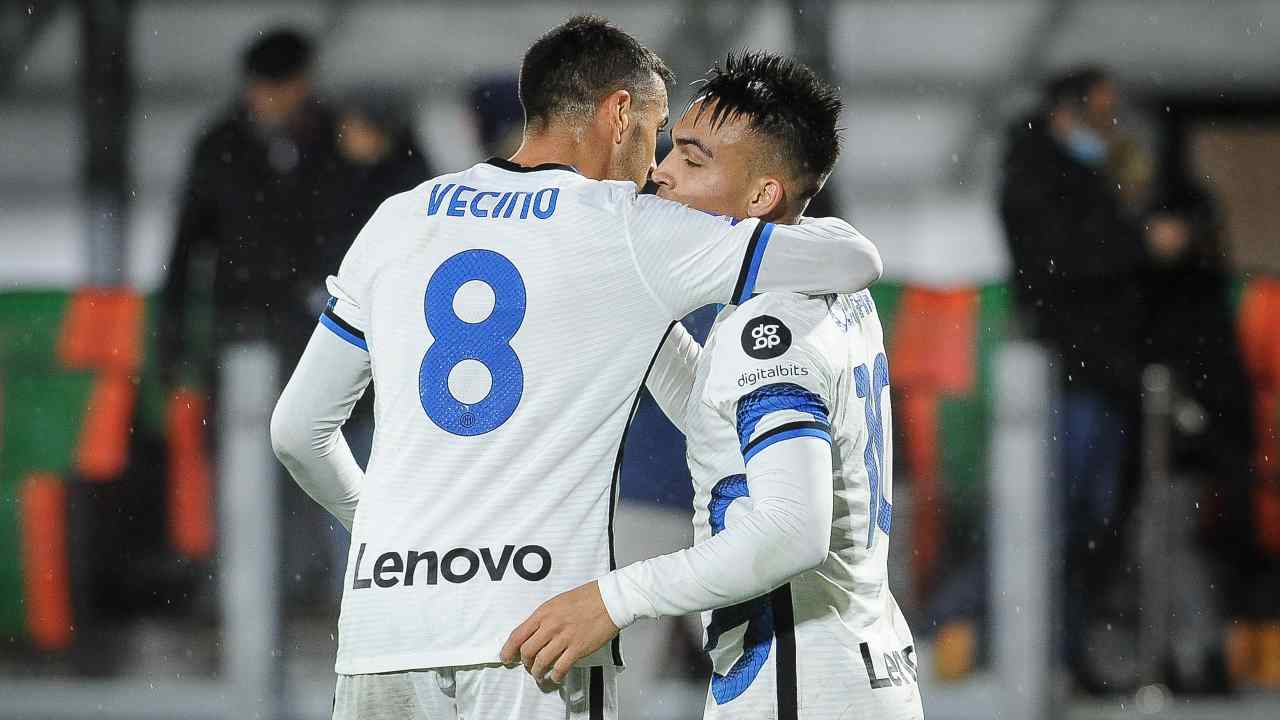 Vecino e Lautaro Martinez 