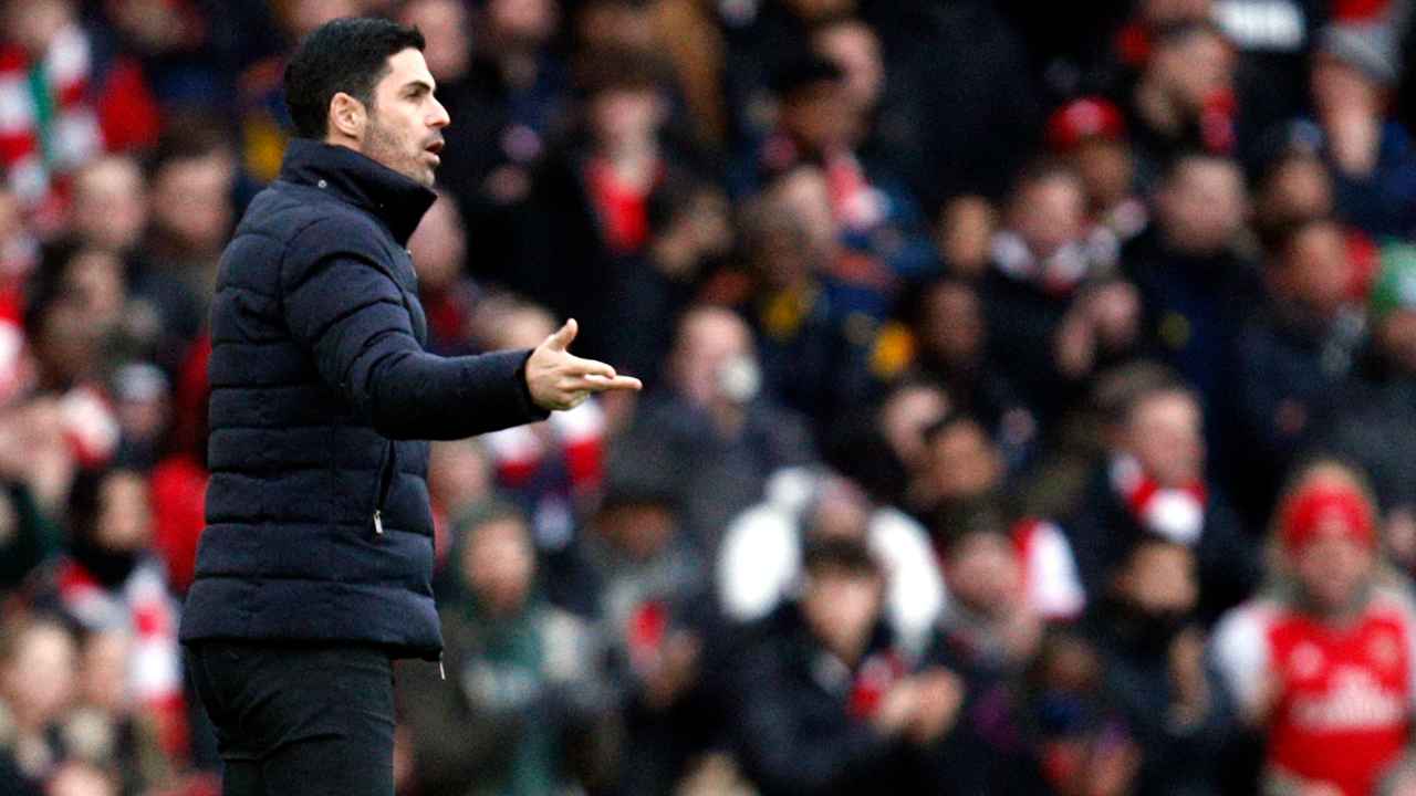 Xhaka Arsenal Roma Fascia Capitano