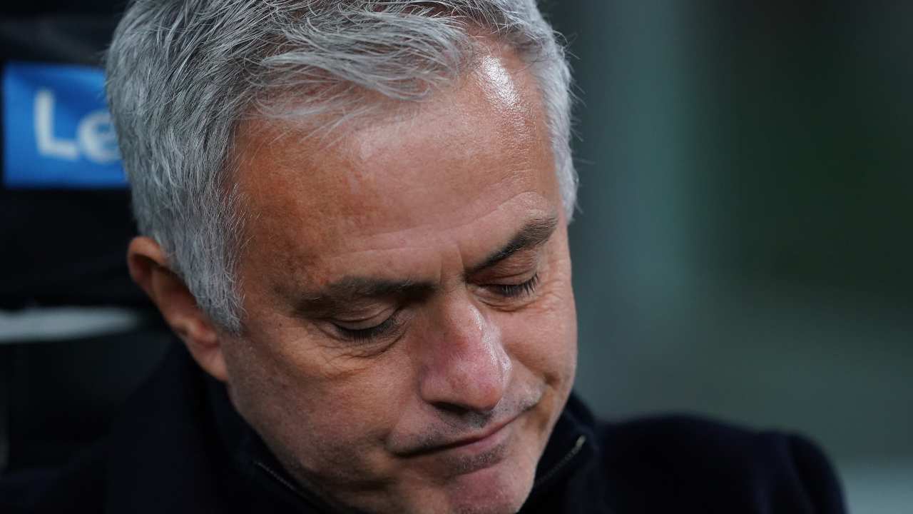 Roma Lazio Mourinho Bobo Tv