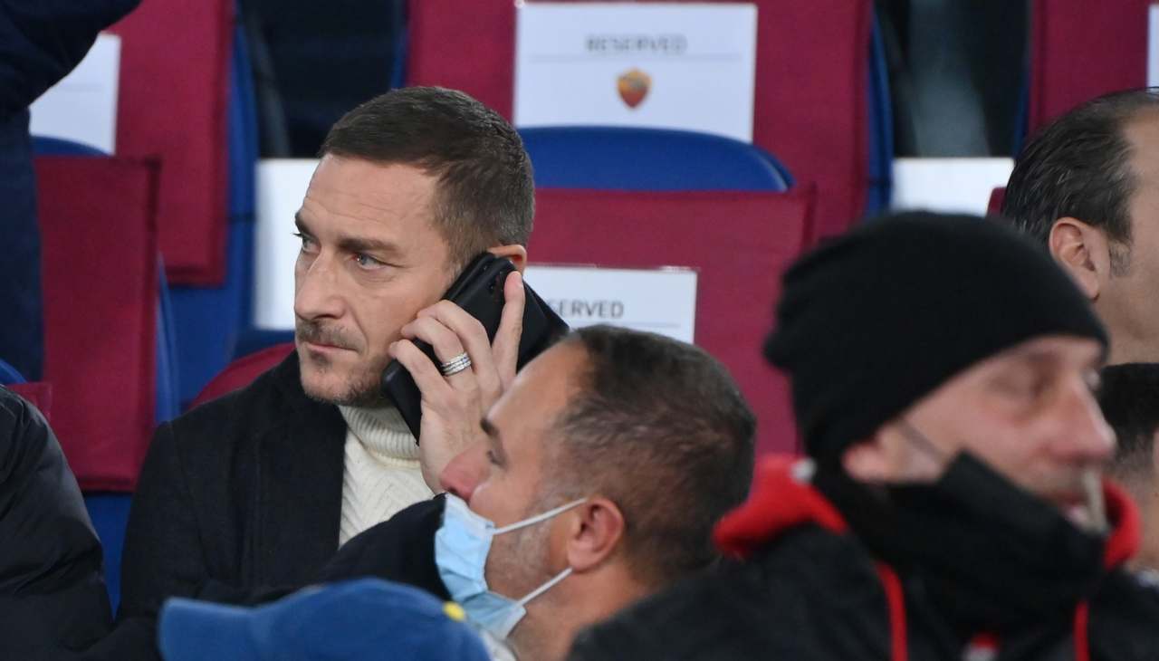 calciomercato roma totti