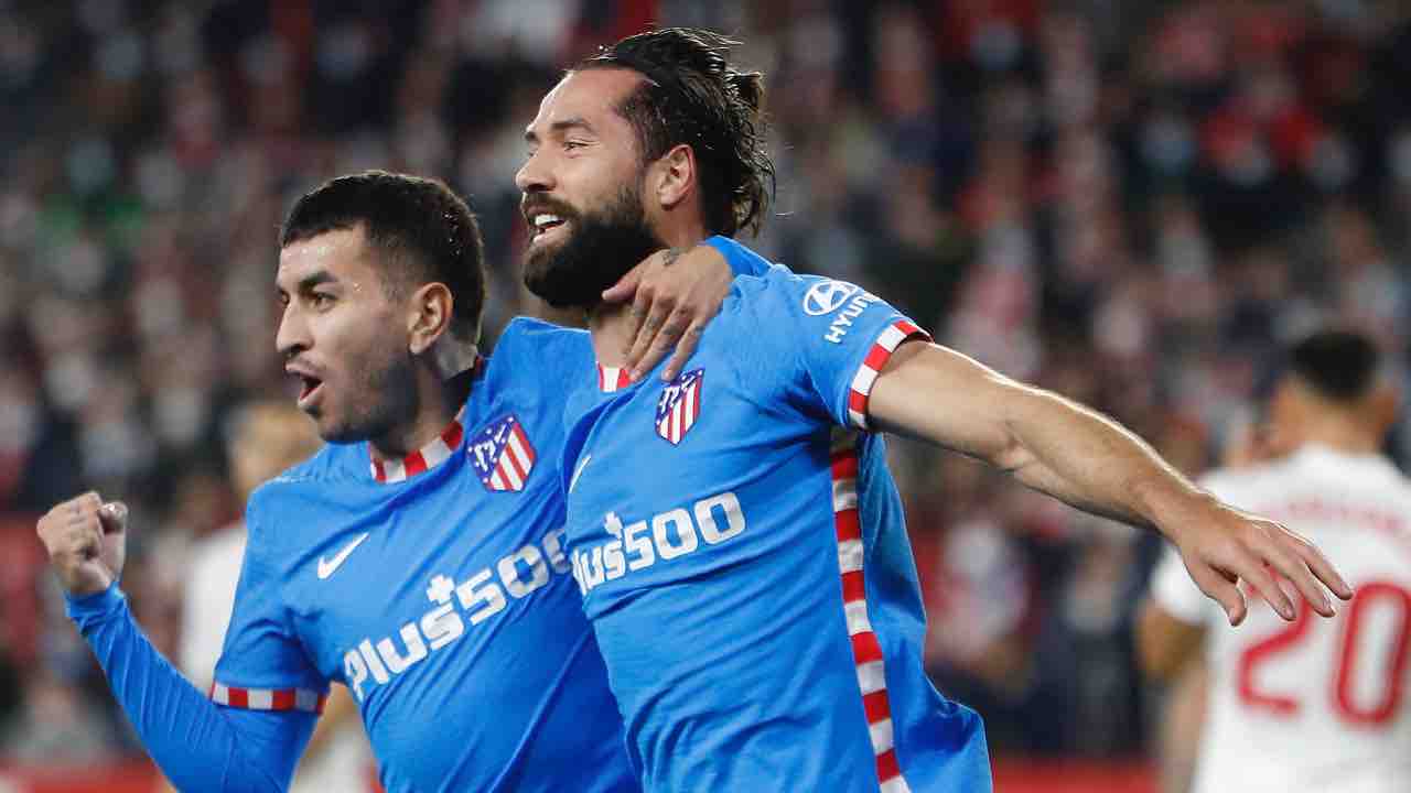 Calciomercato Roma, blitz lampo: firma bianconera