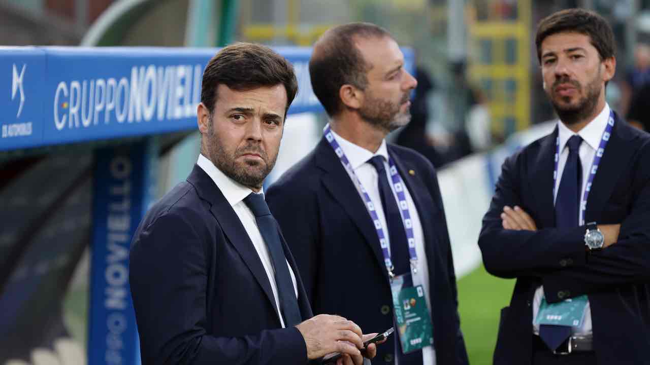 Calciomercato Roma, gioiello 🤩 danese nel mirino: Pinto sfida 💣 la Premier