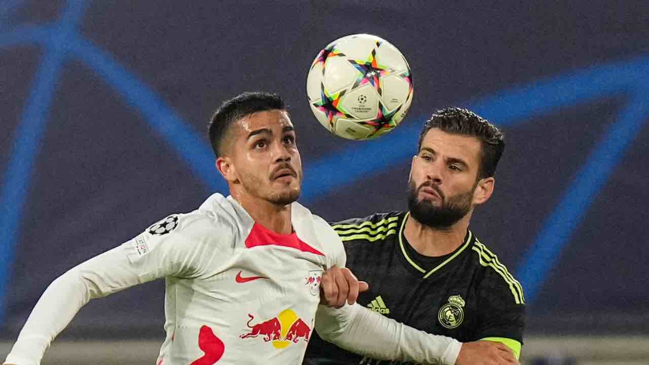 Calciomercato Roma, ribaltone dalla Spagna: apertura improvvisa