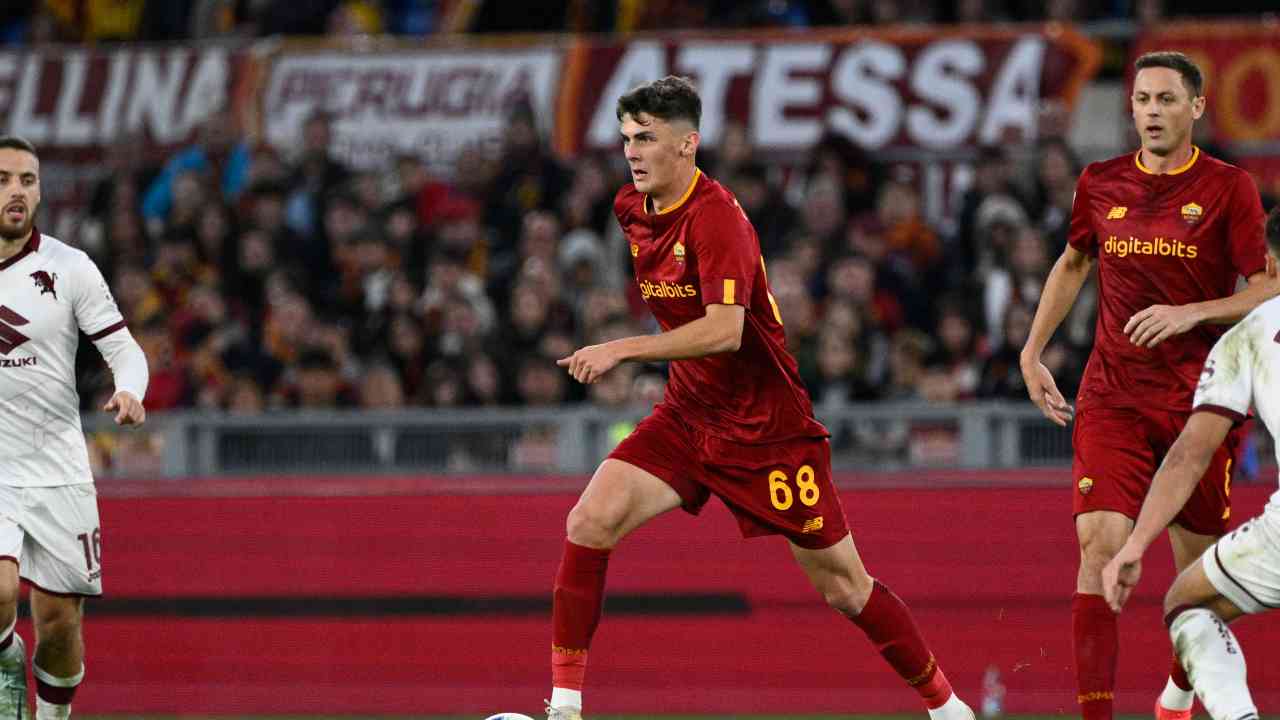 Allarme Roma, infortunio muscolare in Giappone: esce disperato