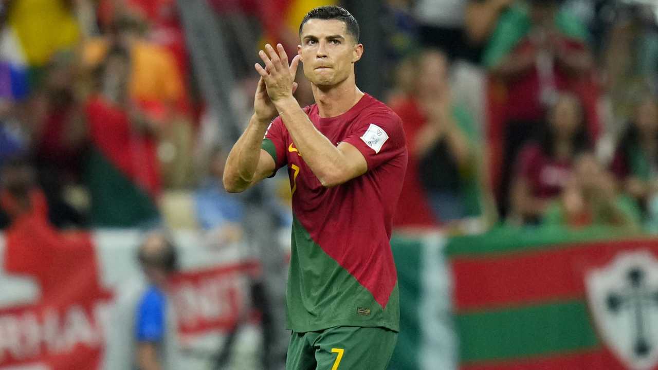 Calciomercato, accordo choc con Ronaldo: firma fino al 2024