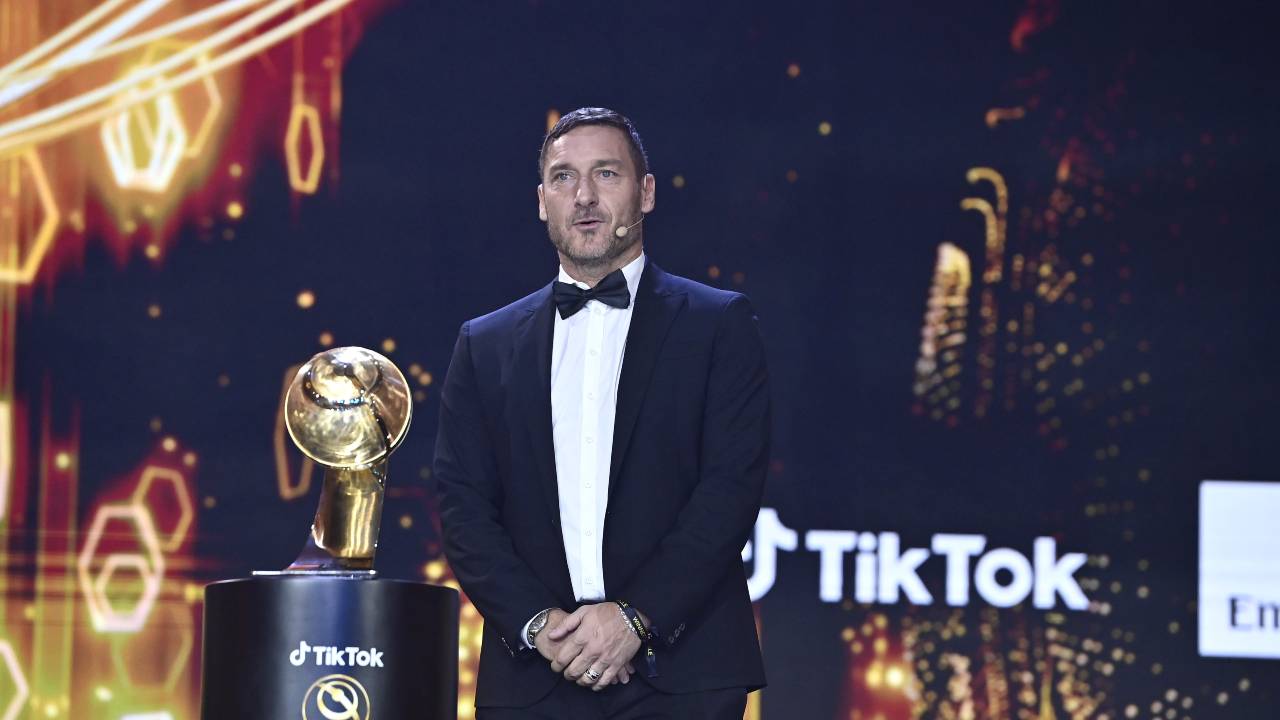 Roma, il ritorno di Totti : avvistato a Trigoria