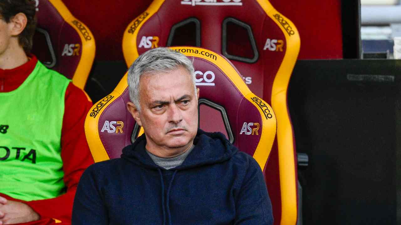 Roma, Mourinho prepara la rivoluzione: indizio per il futuro