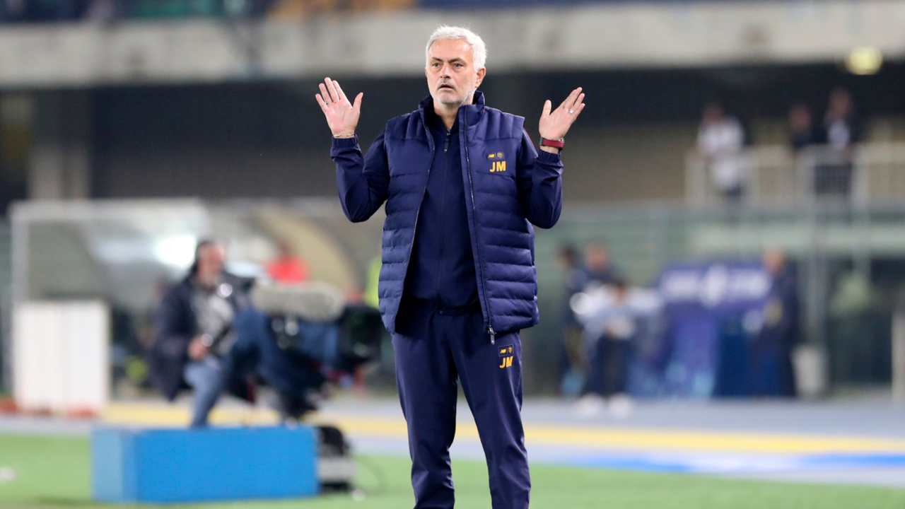 Roma-Ludogorets, l'annuncio di Mourinho su Zaniolo