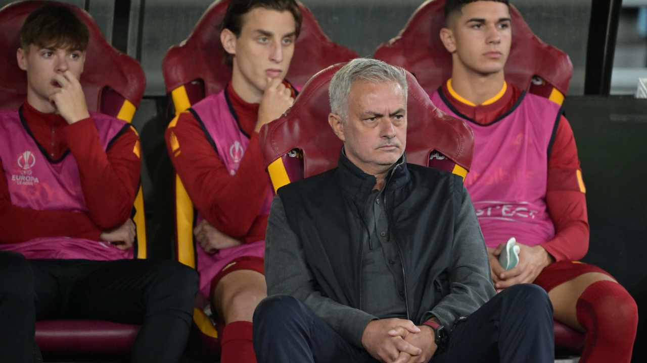 Roma-Ludogorets, pazienza finita: "Via subito"