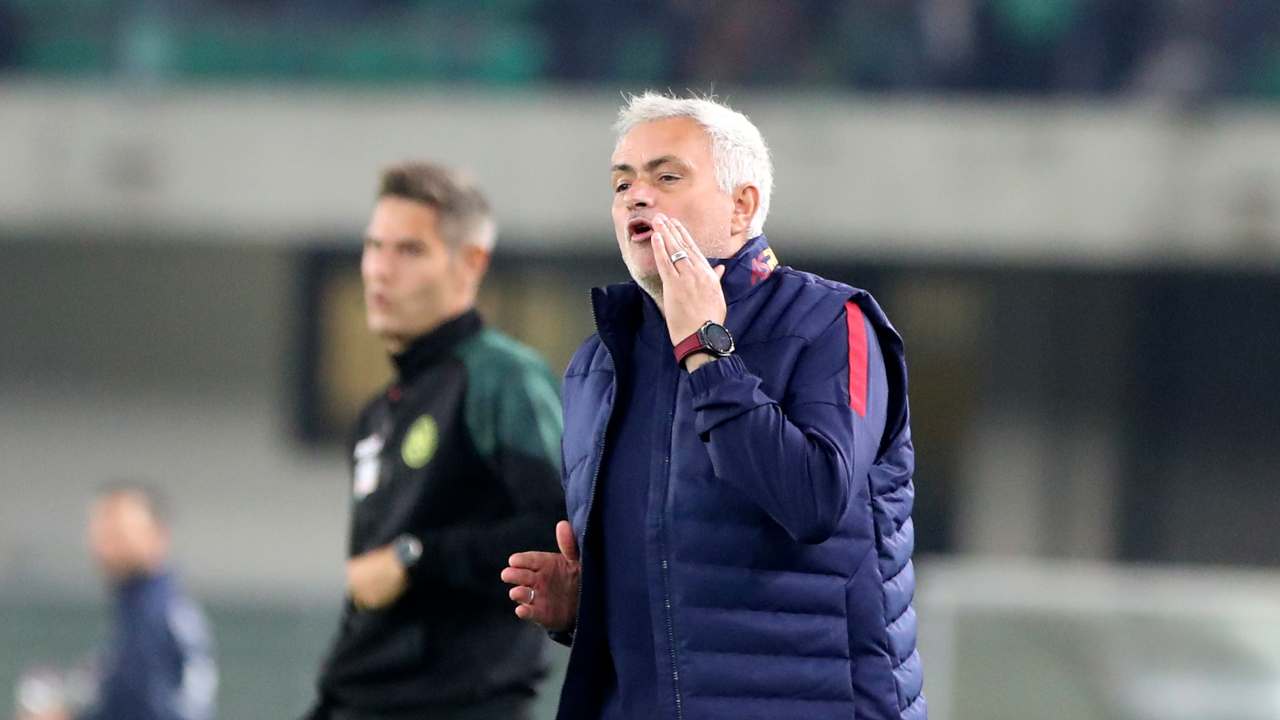 Formazioni ufficiali Roma-Ludogorets, Mou sorprende: fuori due "big"