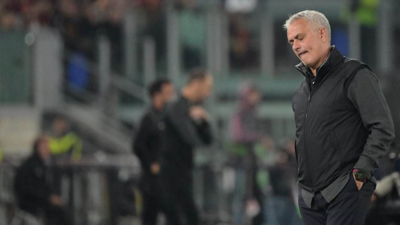 Calciomercato Roma, Mou cambia idea: via libera a una condizione