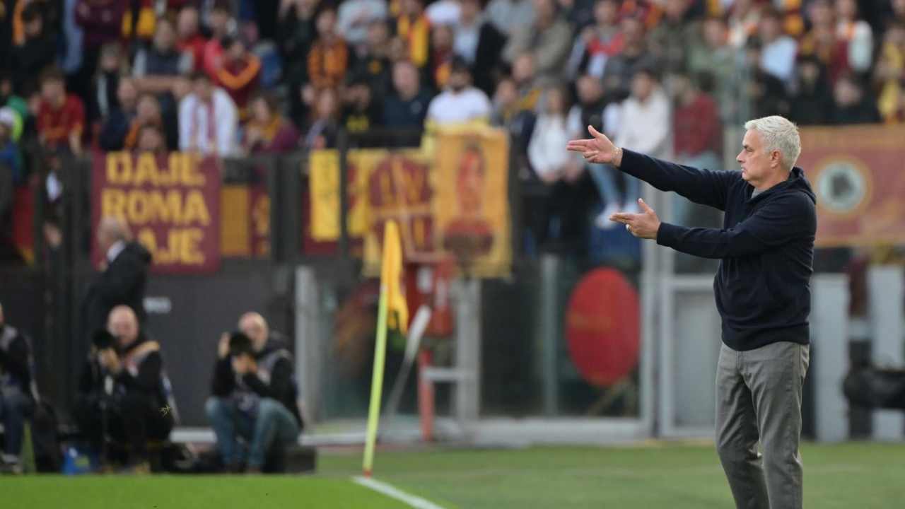 Porte girevoli Roma, via a gennaio: rimane in Serie A