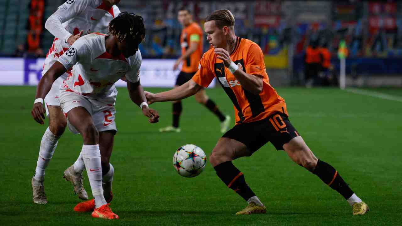 Calciomercato Roma, offerta raddoppiata e colpo in Premier League